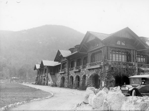 Photo of Bear Mountain Inn